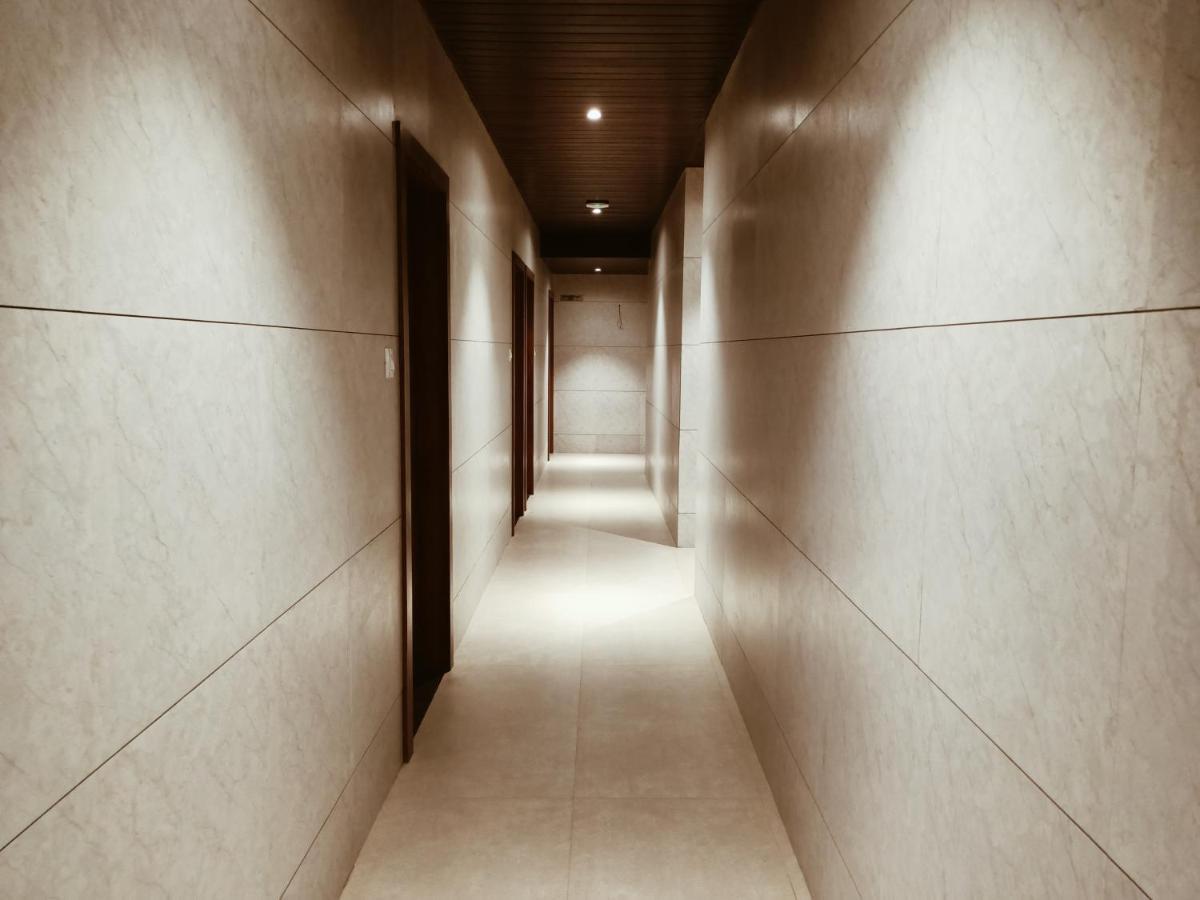Hotel Prasad Nx Bombaim Exterior foto